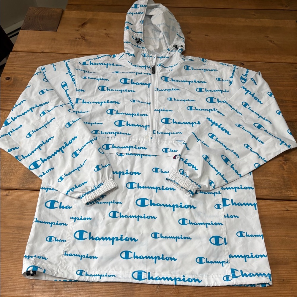 Women’s Champion Windbreaker (size Small)
